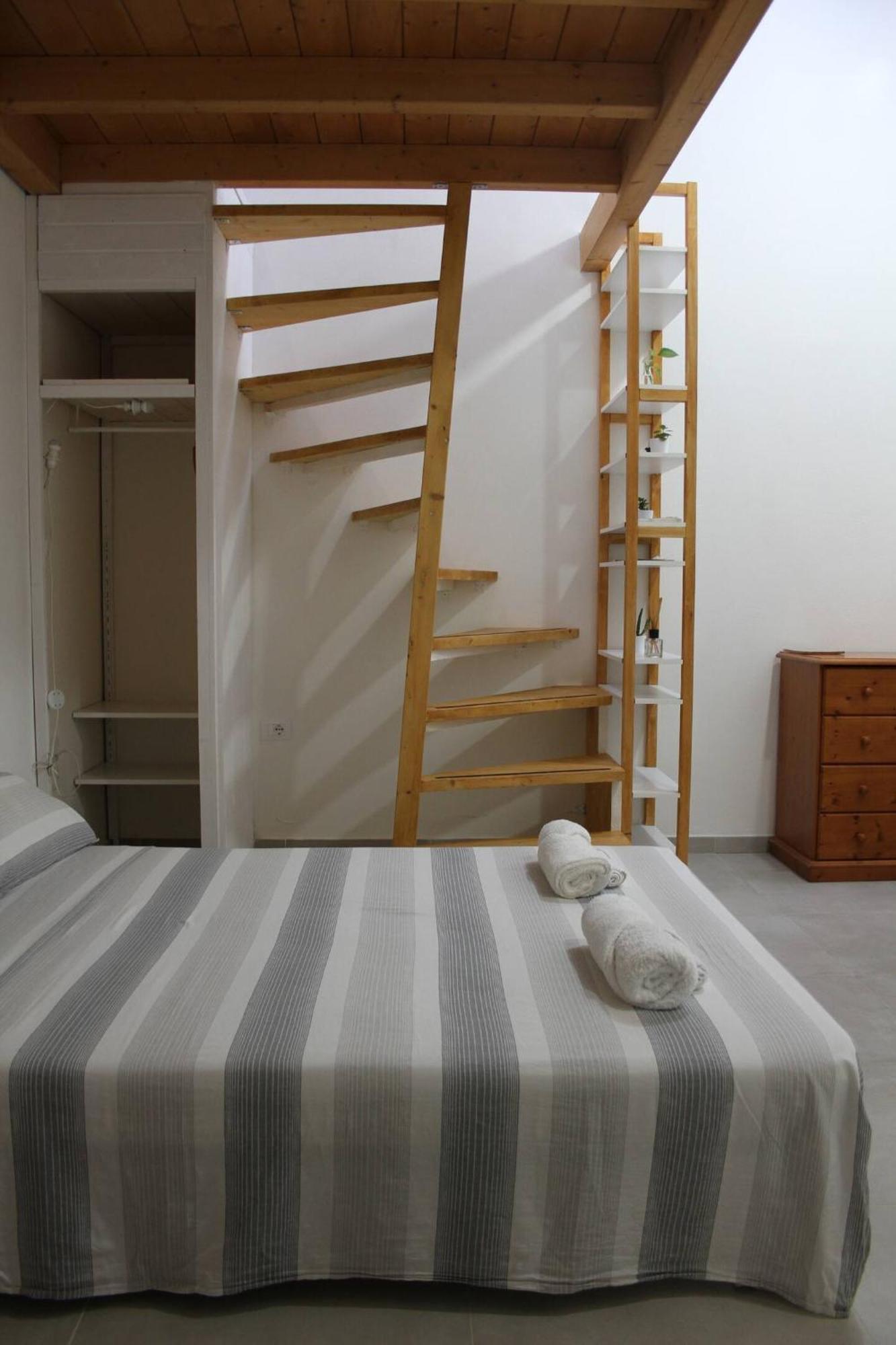 Lodgings In Sardinia Decimomannu Buitenkant foto